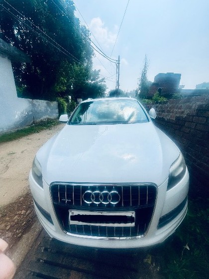 Second-hand 2014 Audi Q7 3.0 TDI quattro for sale in Jammu