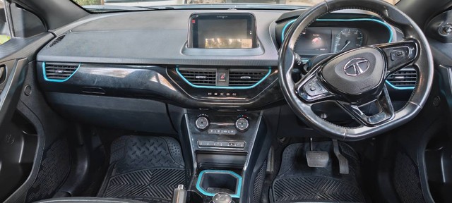 Second-hand 2022 Tata Nexon EV XZ Plus Dark Edition for sale in Bangalore-2