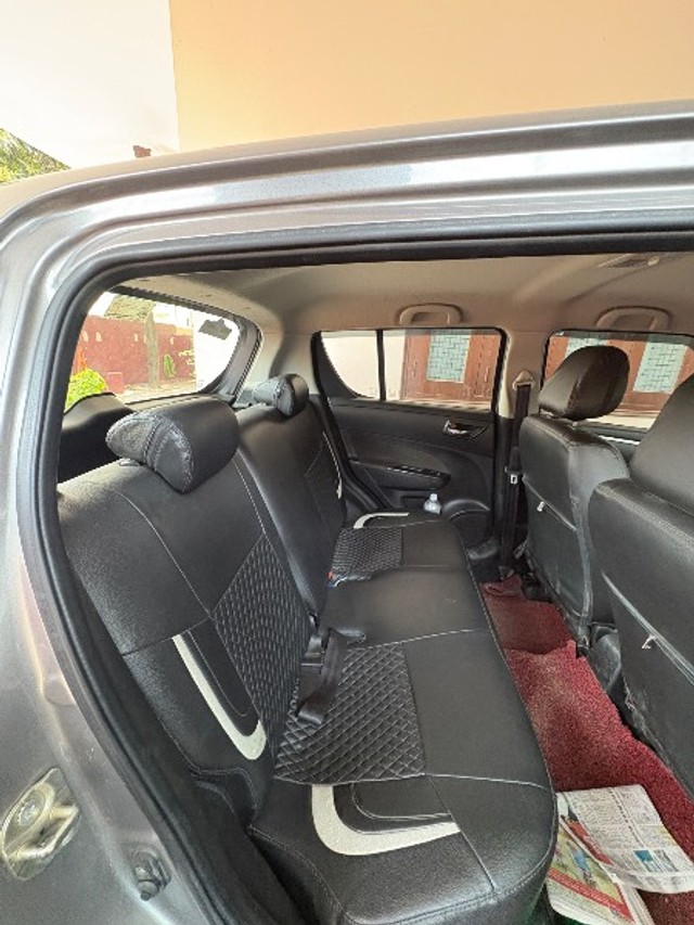 Second-hand 2016 Maruti Suzuki Swift VXI Optional for sale in Gorakhpur-5