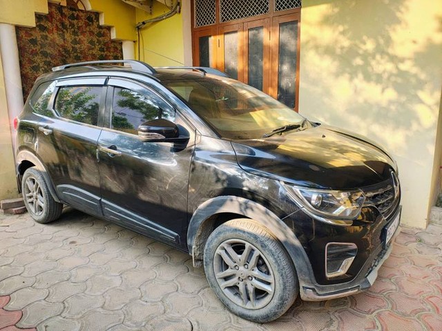Second-hand 2024 Renault Triber RXZ EASY-R AMT for sale in Patna-2