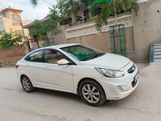 Hyundai Verna 2011-2015 Hyundai Verna 1.6 SX VTVT