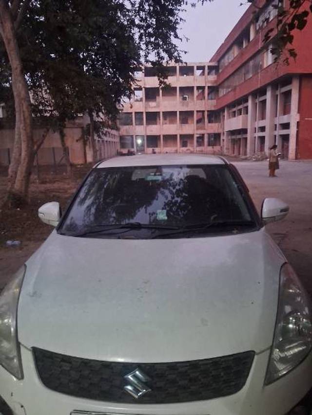 https://images10.gaadi.com/usedgaadi-sellcar/UsedCar/c75b489a-669c-4d28-841c-0c2949692153/d8e37e8a-03fd-49bc-aafe-42b2b9e2ca25.jpg?imwidth=6402