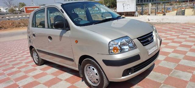 https://images10.gaadi.com/usedgaadi-sellcar/UsedCar/c7f84416-5680-434a-bfec-230df9ced5f2/7a5aa07a-b108-4264-aa5b-c297bcc2fb3b.jpg?imwidth=6400
