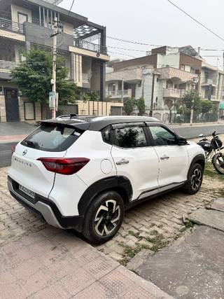 Nissan Magnite 2020-2024 Nissan Magnite XV Premium