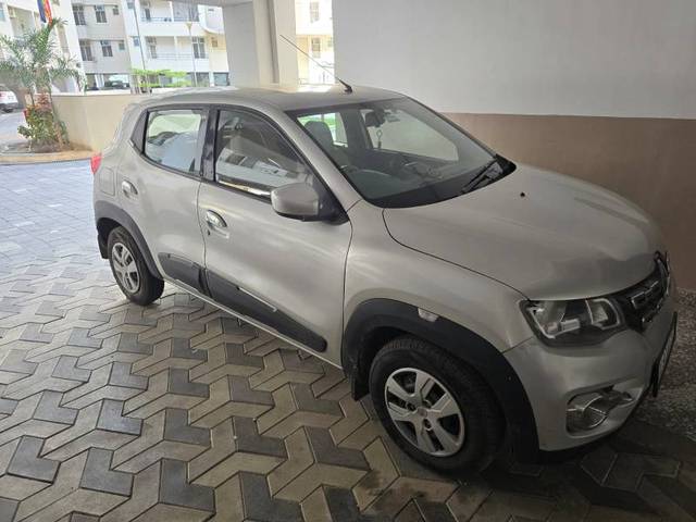 https://images10.gaadi.com/usedgaadi-sellcar/UsedCar/c8a82254-3716-4b2a-bc05-85cfb778f6e1/72b75ec7-26ec-4a65-982a-55a2900da35a.jpg?imwidth=6400