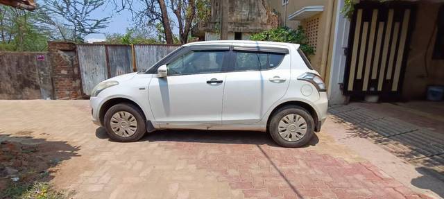 https://images10.gaadi.com/usedgaadi-sellcar/UsedCar/c8badb9e-9846-4363-8e4b-a1e82bb227e9/5f3bba50-effe-43de-bde3-d612dc5786b4.jpg?imwidth=6401