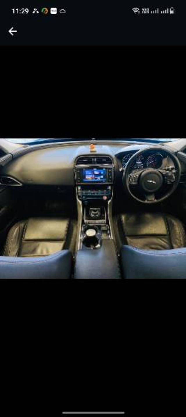 https://images10.gaadi.com/usedgaadi-sellcar/UsedCar/c8cbc512-3b35-4296-bc70-fa6666ca94dd/65c1b62f-1004-41dd-9337-9dabdd8c8694.jpg?imwidth=6401