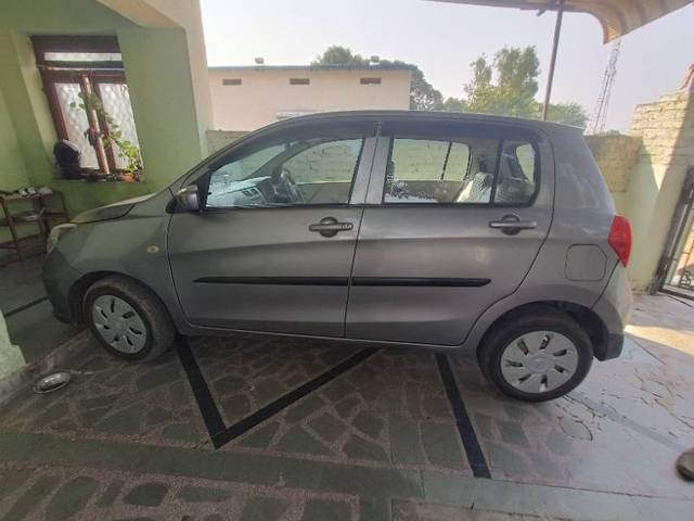 https://images10.gaadi.com/usedgaadi-sellcar/UsedCar/c8e03d6d-a7a3-4abe-ae41-2e68be4bdd81/75fac90b-7a9e-497f-b6e5-cb3d38fccd08.jpg?imwidth=6402