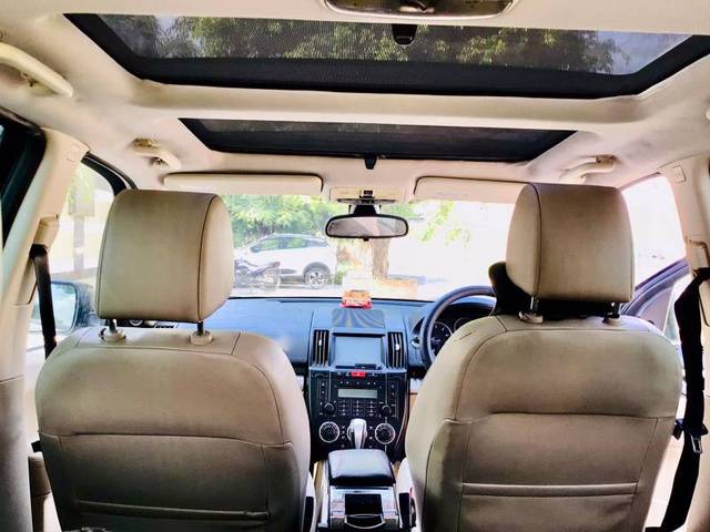 https://images10.gaadi.com/usedgaadi-sellcar/UsedCar/c8f776b2-1b32-41fc-a621-540ca1bee8f4/32acdae8-af91-4074-8da9-c111447f9da6.jpg?imwidth=6402