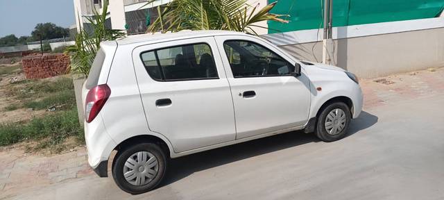https://images10.gaadi.com/usedgaadi-sellcar/UsedCar/c914a25a-ae13-42e3-82e0-c1273d02d9ea/09a4f13f-ca99-47df-99d0-8c55dc90db0d.jpg?imwidth=6400