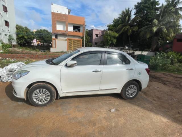 https://images10.gaadi.com/usedgaadi-sellcar/UsedCar/c93a5c93-1f80-417d-b964-0a180b97fdfb/1619109d-4b11-4e7b-94dd-8a4e73dee681.jpeg?imwidth=6400