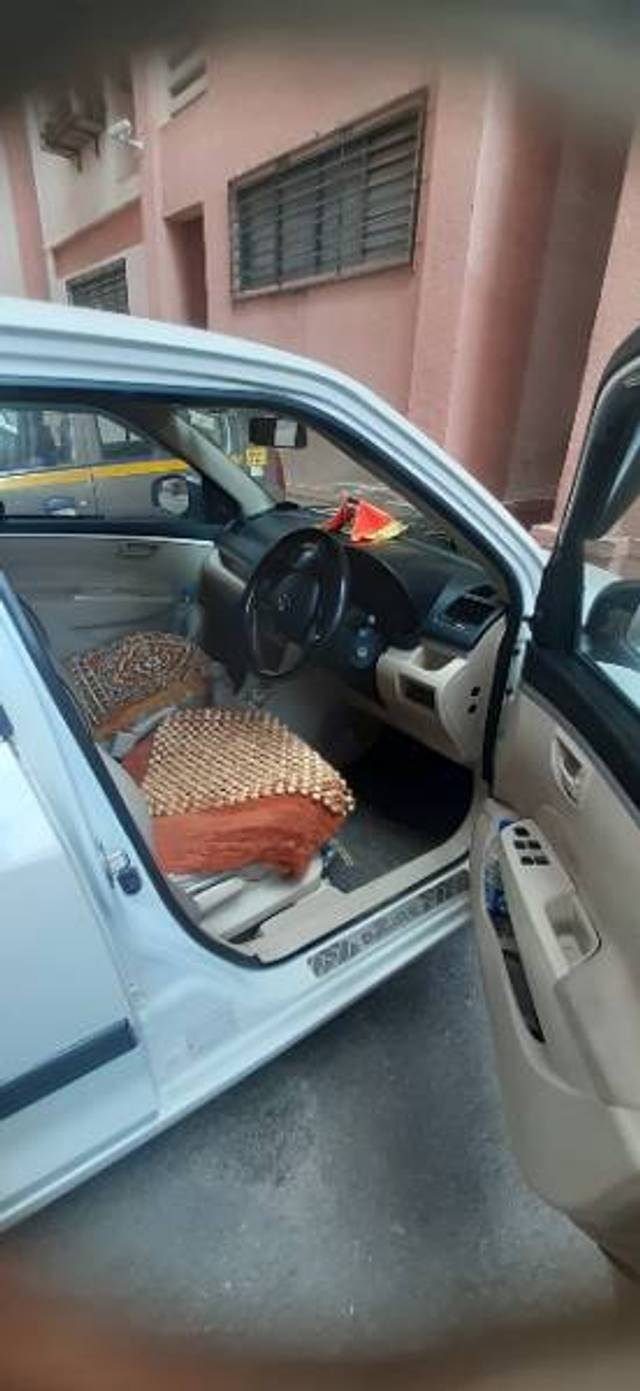 https://images10.gaadi.com/usedgaadi-sellcar/UsedCar/c95d9830-0137-4ef9-89ee-62512e0d61c1/6a4ac187-a4ce-4791-bf63-522692a6bee8.jpg?imwidth=6402