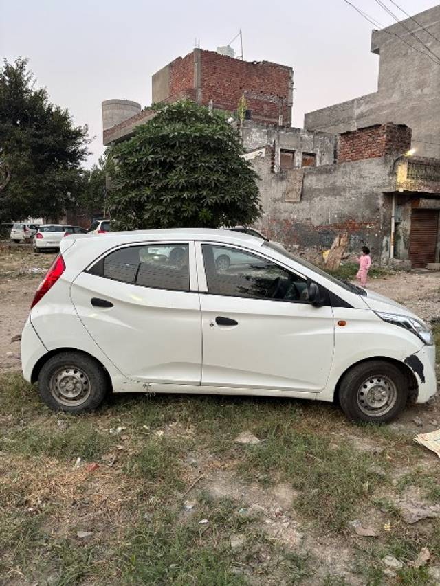 https://images10.gaadi.com/usedgaadi-sellcar/UsedCar/c9908fb0-0ef2-46ca-b89d-aa8d6ae6a4be/ac357b0b-006f-4599-acfb-d6dedefeb4ee.jpeg?imwidth=6401