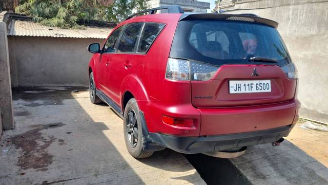 https://images10.gaadi.com/usedgaadi-sellcar/UsedCar/ca005bfa-5f18-4555-90dc-2d94d2e0fe08/2aa3212e-cac9-4e5f-b621-cbb0a39899b1.jpeg?imwidth=6400