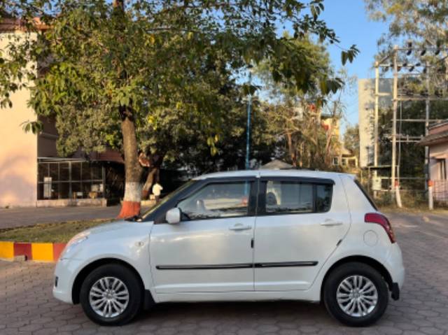 https://images10.gaadi.com/usedgaadi-sellcar/UsedCar/cab6cf95-8db8-4109-99d2-ffb6c3275bd3/2b38ef7f-1ede-4d14-8271-acabe5f5949c.jpeg?imwidth=6401