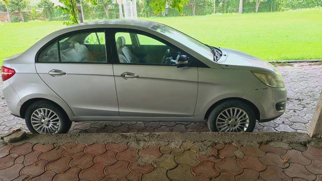 https://images10.gaadi.com/usedgaadi-sellcar/UsedCar/caf93d5c-28e1-4834-8897-1e99f9ec59d8/bae761cc-664a-4f99-bd53-db9fb50373ef.jpg?imwidth=6401