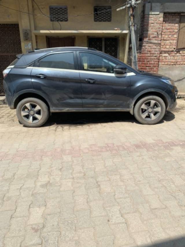 https://images10.gaadi.com/usedgaadi-sellcar/UsedCar/caff70a4-631e-4ec0-853f-2e045ff439b5/db4b2558-8f51-46c3-a3cf-230804bb135e.jpeg?imwidth=6400