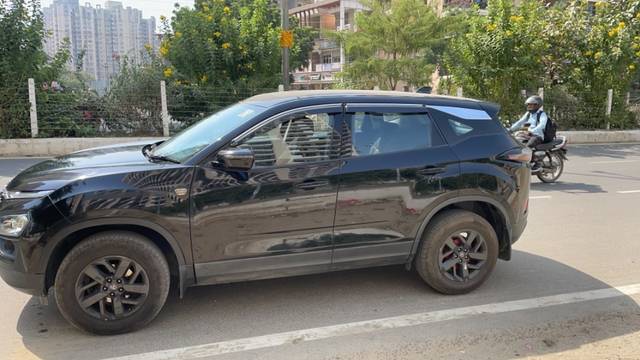 https://images10.gaadi.com/usedgaadi-sellcar/UsedCar/cb034d89-c916-4160-8048-e20697456991/05d9da5c-95ed-47aa-9023-a161cf4894b0.jpeg?imwidth=6400