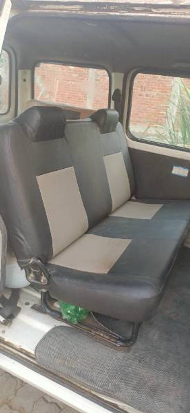 https://images10.gaadi.com/usedgaadi-sellcar/UsedCar/cb15642f-7971-4e13-ba2c-ef3039e6b9e6/284fa427-30b7-4879-9399-6c1b050edb60.jpg?imwidth=6402