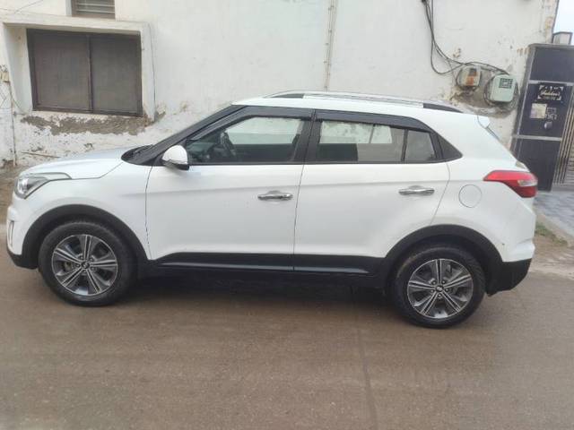 https://images10.gaadi.com/usedgaadi-sellcar/UsedCar/cbe46348-68be-489b-8702-bbec7cbe59b5/56c6807c-f1b8-4708-9f57-9d669f268d41.jpg?imwidth=6400