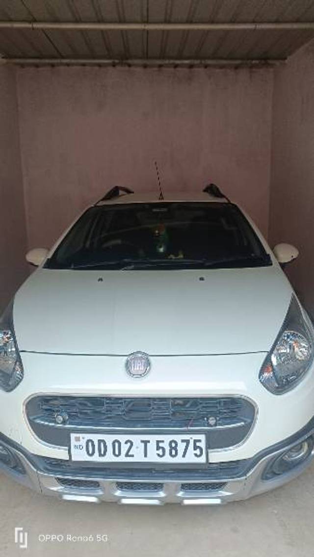 https://images10.gaadi.com/usedgaadi-sellcar/UsedCar/cc2d120f-3419-45b4-842c-0a73512c4718/6f1cf11e-6808-4f4e-a35b-04f23be33896.jpg?imwidth=6402