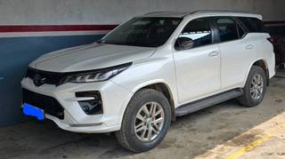 Toyota Fortuner Toyota Fortuner GR S 4X4 Diesel AT