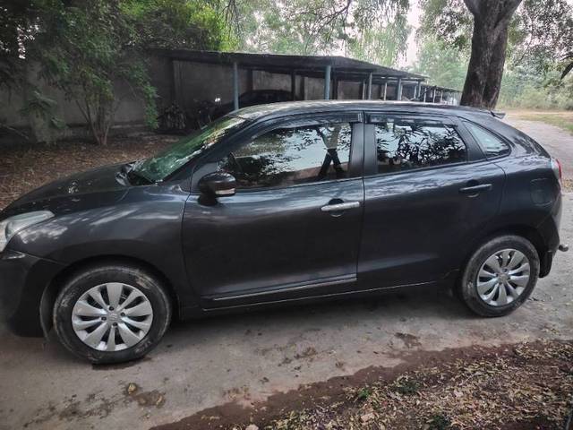 https://images10.gaadi.com/usedgaadi-sellcar/UsedCar/cd3433f5-5359-4265-a66b-a9e0a87393de/310bc259-1bd3-488e-b9c1-70351c3cd72f.jpg?imwidth=6402