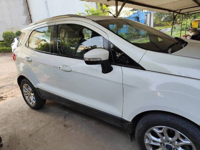 https://images10.gaadi.com/usedgaadi-sellcar/UsedCar/cd5e5fd1-adfd-4f12-8667-0123e872878e/45a6348e-c7aa-40ca-8f3f-39e1df8d9633.jpg?imwidth=6401