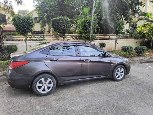 https://images10.gaadi.com/usedgaadi-sellcar/UsedCar/cd6cda57-dc55-4abe-878c-a7c6d9dbca5b/6a144a52-1a6f-4eaf-8c1e-27f14a859e75.jpg?imwidth=6401