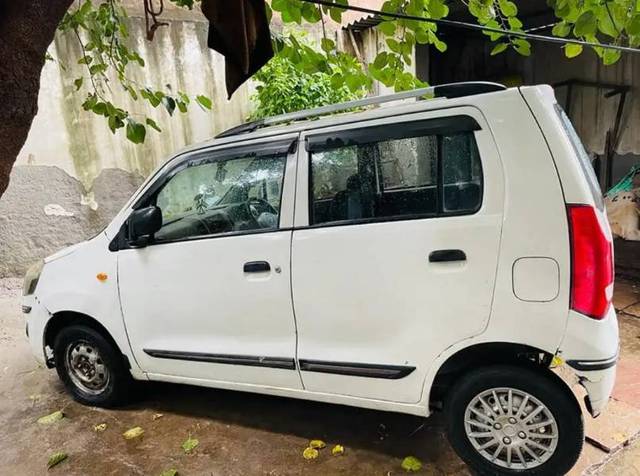 https://images10.gaadi.com/usedgaadi-sellcar/UsedCar/cd77ad32-8898-4cbf-b1c0-b57ca59aef8e/8d6752f4-c4dd-4472-95e9-54a81e60e9c7.png?imwidth=6402