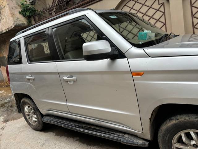 https://images10.gaadi.com/usedgaadi-sellcar/UsedCar/cd803fa4-93d2-4663-b195-3f0eef3b6e6a/a579dc2e-fd0c-4db6-9d0a-08f1e76e44f4.jpeg?imwidth=6401