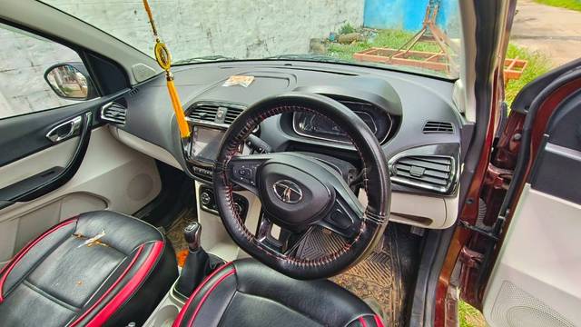 https://images10.gaadi.com/usedgaadi-sellcar/UsedCar/cdb80828-8476-40d8-bb82-a2b5befbfe53/2c7d438a-a4e7-4fa8-a8c6-e4eab83c5121.jpg?imwidth=6402