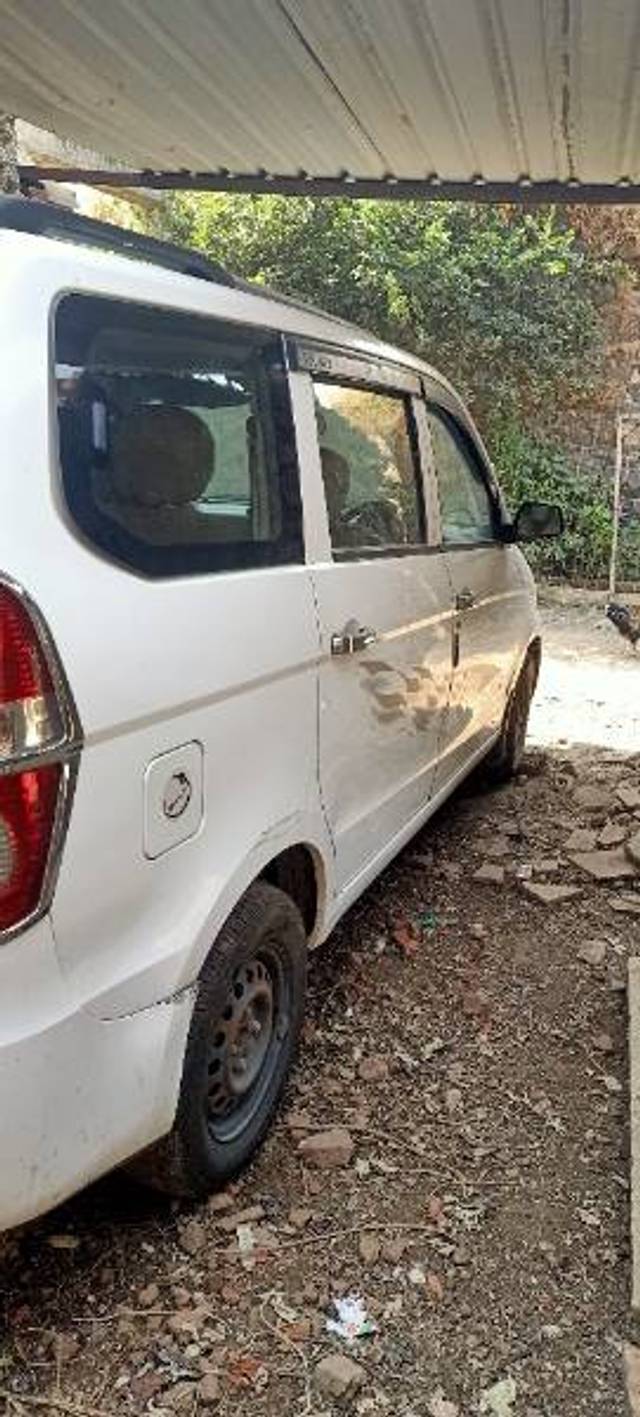 https://images10.gaadi.com/usedgaadi-sellcar/UsedCar/cdf97b3e-ffa4-4c95-b0b2-5d42f8286b00/12a242fa-6953-4a50-944e-da9cb3bf5c90.jpg?imwidth=6401