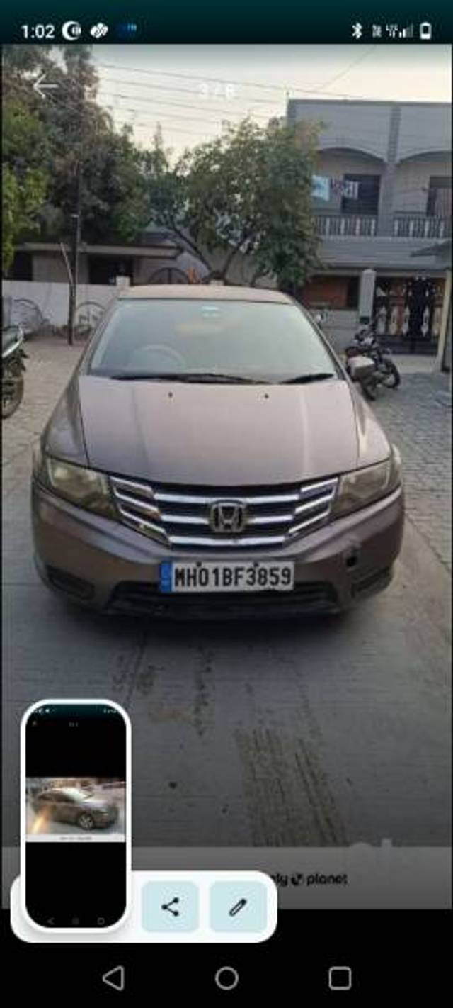 https://images10.gaadi.com/usedgaadi-sellcar/UsedCar/ce08164e-c557-4838-a58e-2cb5e681629d/520fdca3-4b58-48f3-b553-3fe9529a8f55.png?imwidth=6402