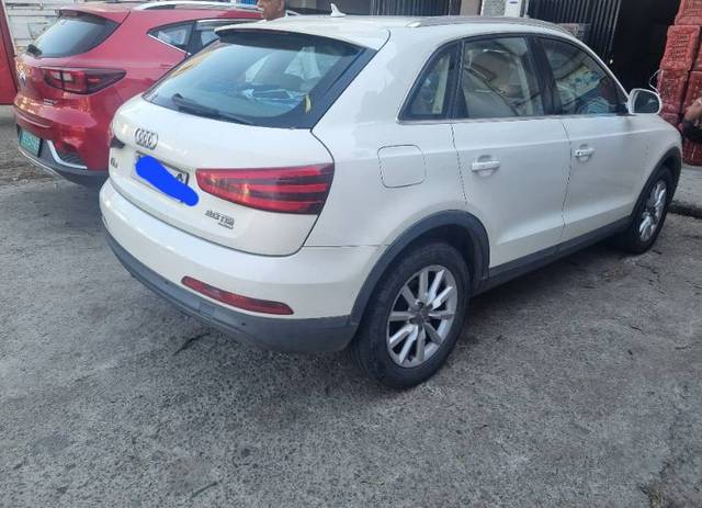 https://images10.gaadi.com/usedgaadi-sellcar/UsedCar/ce32f926-2ec9-454e-b967-25bfbd7bbd05/fcbd8df5-8462-43ef-8369-85314044ee0a.jpg?imwidth=6401