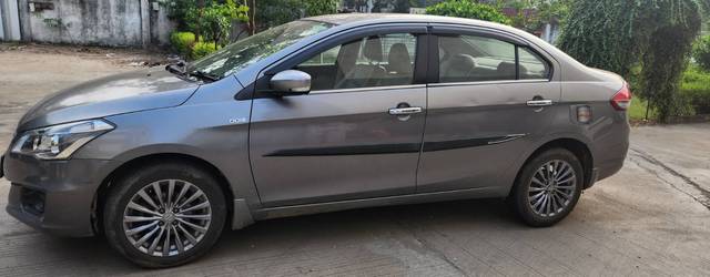 https://images10.gaadi.com/usedgaadi-sellcar/UsedCar/ce3d861b-d79d-4d42-a186-416f6272efca/4446c237-b144-464e-ad98-b56c8ad0ac0e.jpg?imwidth=6401