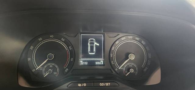 https://images10.gaadi.com/usedgaadi-sellcar/UsedCar/ce6bf550-9b61-45d3-9c14-b50f21bab850/a37c4150-5c1f-4482-9da2-ad2e7b14027c.jpg?imwidth=6401