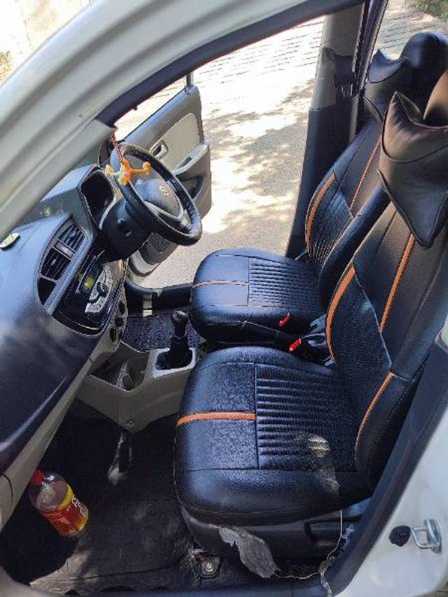 https://images10.gaadi.com/usedgaadi-sellcar/UsedCar/ce7dff9f-c644-4f5a-97de-c7bd99a910dd/7c7e5d20-627d-4f35-a39f-18346215aed6.jpg?imwidth=6402