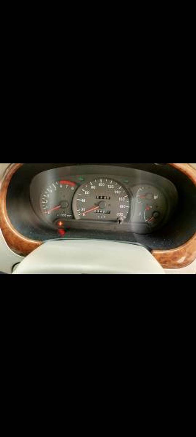 https://images10.gaadi.com/usedgaadi-sellcar/UsedCar/ce97353b-d73b-45a8-b0f6-f69e72fdeb12/34baa478-d8ef-4b2a-82cd-2e3cf6d54864.jpg?imwidth=6401