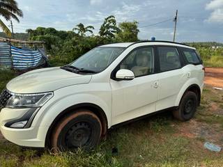 Mahindra XUV500 Mahindra XUV500 W7 BSIV