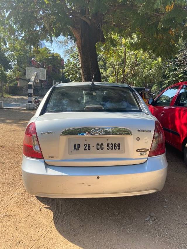 https://images10.gaadi.com/usedgaadi-sellcar/UsedCar/cf20aaec-6608-4f86-aa18-020fb72d6453/da2b2503-bda6-4933-b2b6-123501eab2f3.jpeg?imwidth=6400