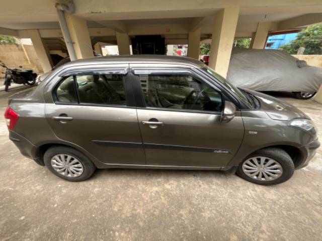 https://images10.gaadi.com/usedgaadi-sellcar/UsedCar/cfbca564-6975-47ed-b6de-b97f1bc87aca/8c819fa2-191b-4e76-af20-9f501104208c.jpg?imwidth=6401