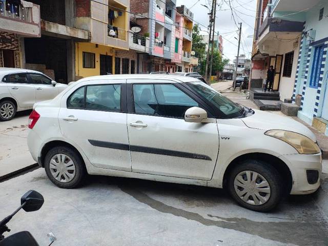 https://images10.gaadi.com/usedgaadi-sellcar/UsedCar/cfe8c2af-d429-4bab-8c65-f604fa3e3a41/77369840-8654-4a47-b3b1-1b33ea943366.jpg?imwidth=6401