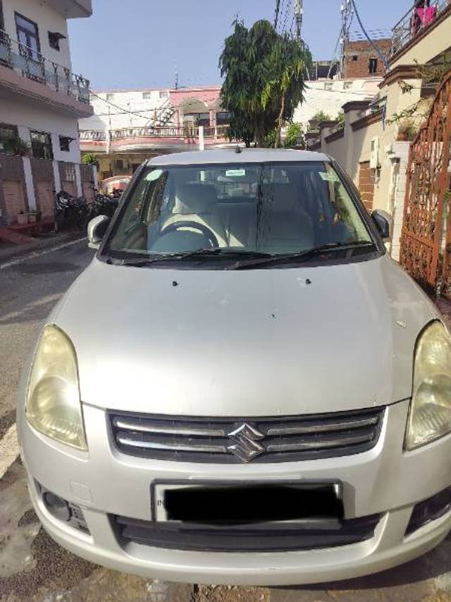 https://images10.gaadi.com/usedgaadi-sellcar/UsedCar/d00c8027-cbc2-442e-ab5d-14b4106e9811/590b8c7e-899a-403f-8f24-7ea58f29d810.jpg?imwidth=6400