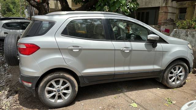 https://images10.gaadi.com/usedgaadi-sellcar/UsedCar/d0231dce-adf1-4e0b-bf82-9b503cbcab6e/b8df4c0e-95aa-4b6f-b012-0d03ad02ecca.jpeg?imwidth=6401