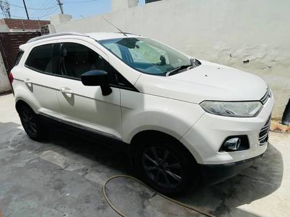 Ford Ecosport 1.5 TDCi Titanium Plus BSIV Ford Ecosport 1.5 TDCi Titanium Plus BSIV