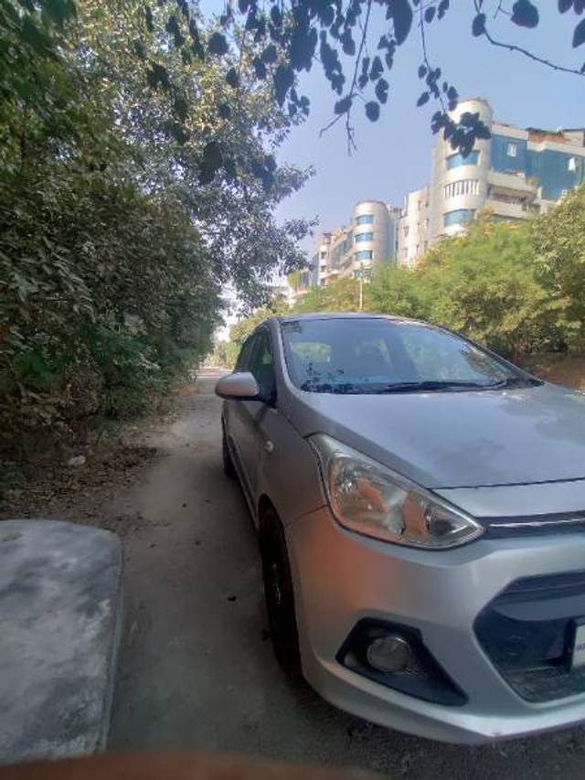 https://images10.gaadi.com/usedgaadi-sellcar/UsedCar/d0ee7d7c-4dd2-422f-9cb2-4b56e6857be5/1ca40147-7c3d-47ab-b087-255a7a9a44a7.jpg?imwidth=6400