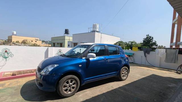 https://images10.gaadi.com/usedgaadi-sellcar/UsedCar/d103e035-6da7-4232-bebe-d499097cc3ae/72321db1-dfbf-448f-952e-760919a16743.jpg?imwidth=6400