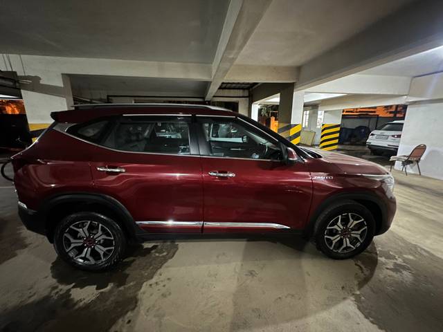 https://images10.gaadi.com/usedgaadi-sellcar/UsedCar/d173821e-445c-4fd7-a4d2-e15834016481/65a2a775-f7b2-4aac-af9a-7adb15186e8d.jpeg?imwidth=6401