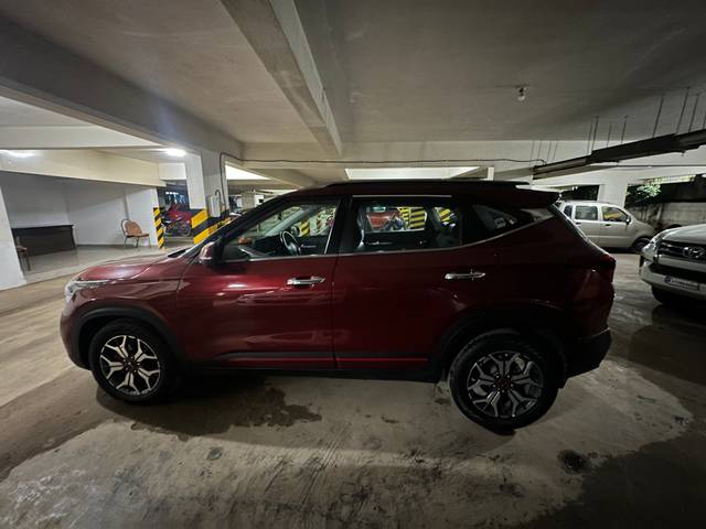 https://images10.gaadi.com/usedgaadi-sellcar/UsedCar/d173821e-445c-4fd7-a4d2-e15834016481/fd6f5add-d8ab-458d-83ec-faf954080195.jpeg?imwidth=6400